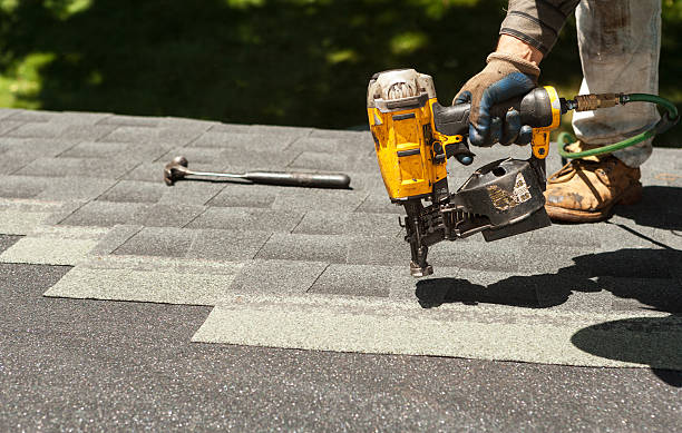Best Roof Installation  in Centralia, IL